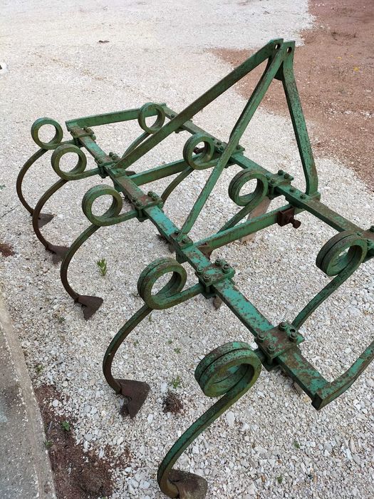 Escarificador 9 dentes