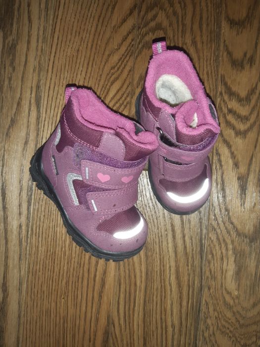 Ботінки зима осінь кросівки Nike  кожа 20-21р.ботінки