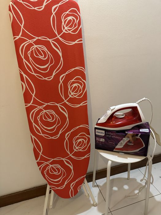 Ferro engomar Phillips + tabua