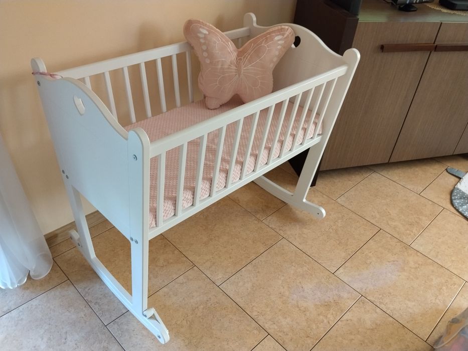 Kołyska niemowlęca + materac