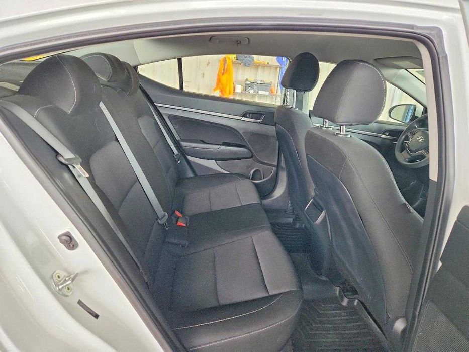 Hyundai Elantra SEL 2018