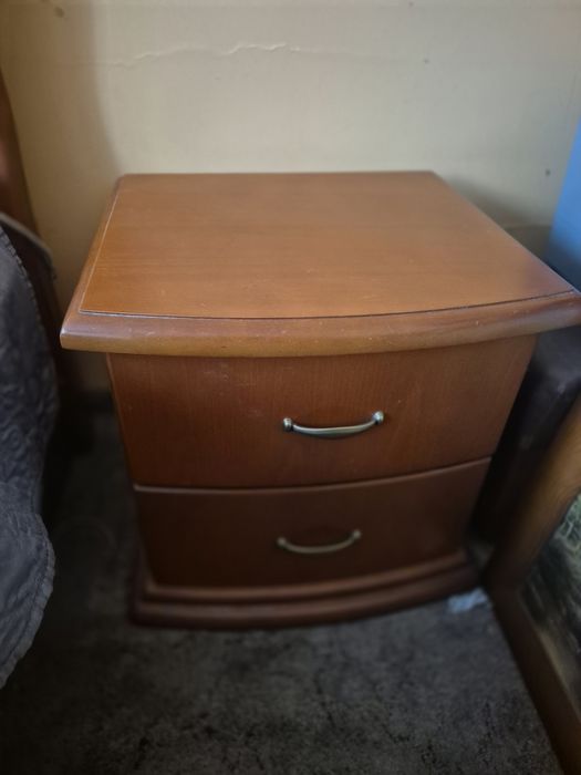 Solidne meble do sypialni