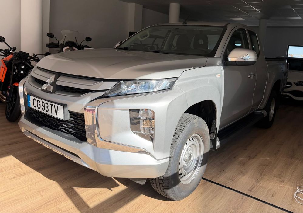 Mitsubishi L200 — fotografia 7