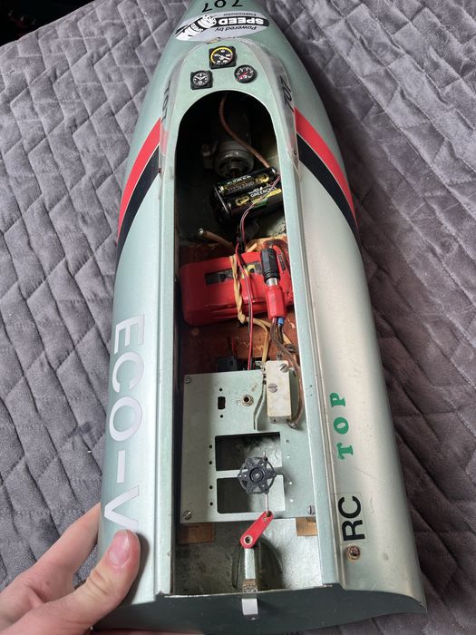 Motorowka rc plywajaca 60cm dlugosci