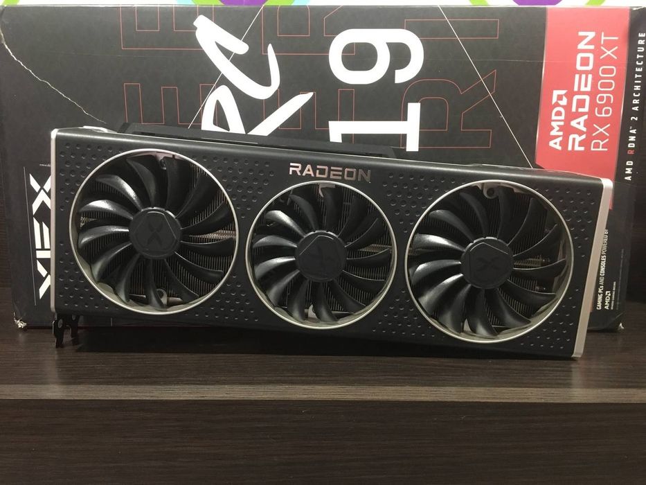 Видеокарта XFX Speedster merc319 rx 6900 xt black