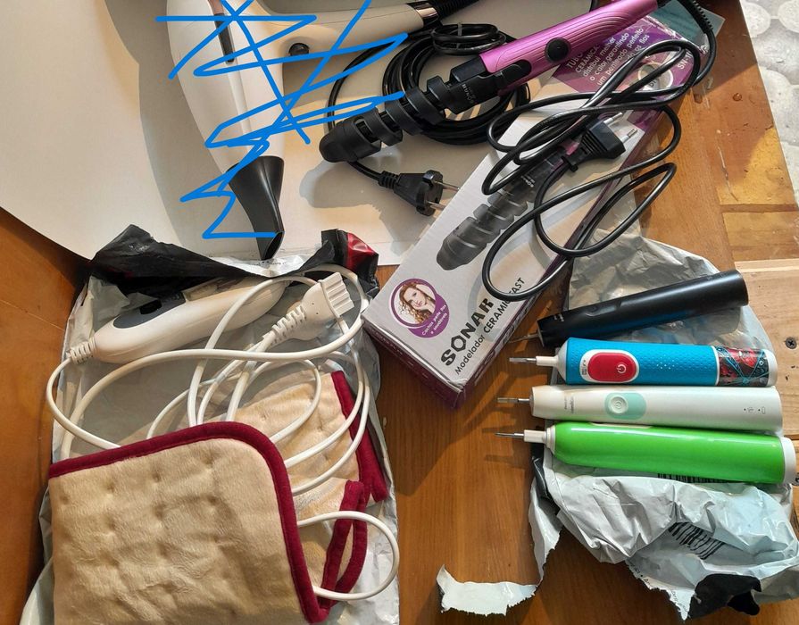 Złom elektro lokówka waga spieniacz Medisana szczoteczki inne