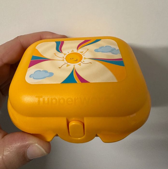 Ostra Laranja Mini Tupperware