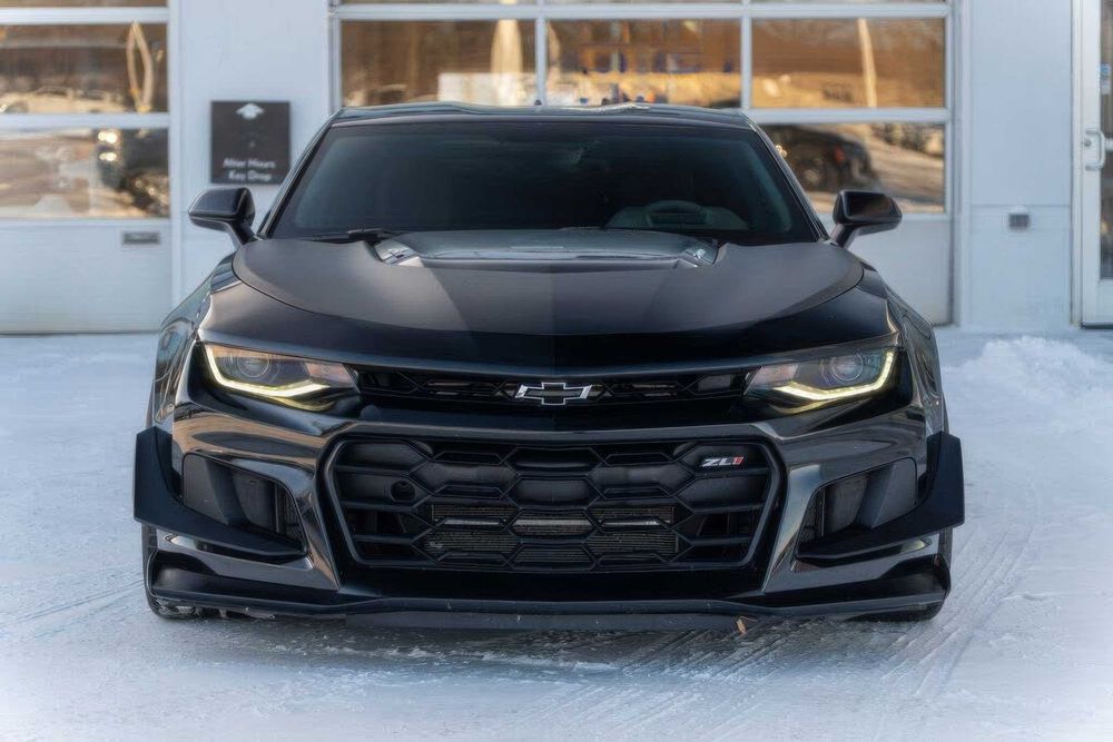 Chevrolet Camaro      2020