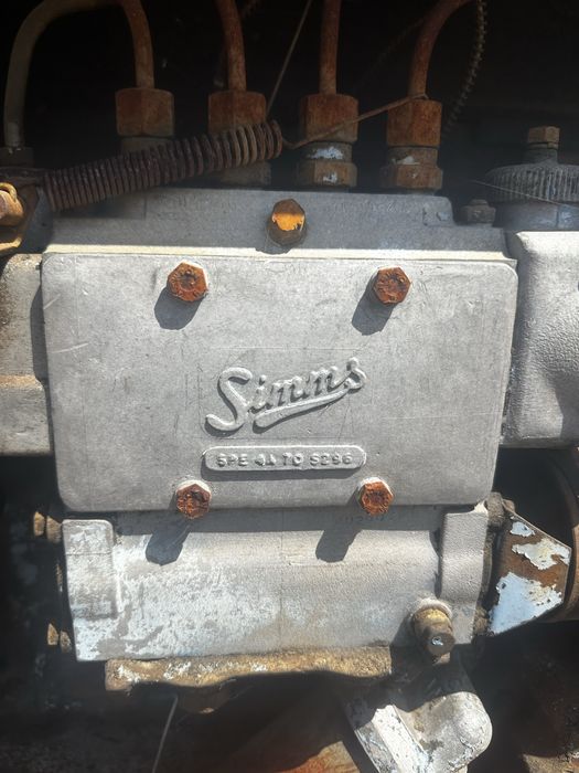 Trator Clássico Fordson Dexta + Grade de Discos (Para Restauro / Peças)
