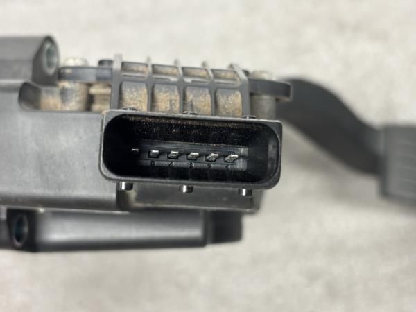 Pedal do acelerador OPEL Combo Furgão/Combi (X12)