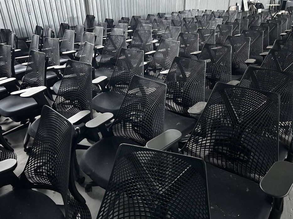 Ортопедичне крісло Herman Miller Sayl 60 штук