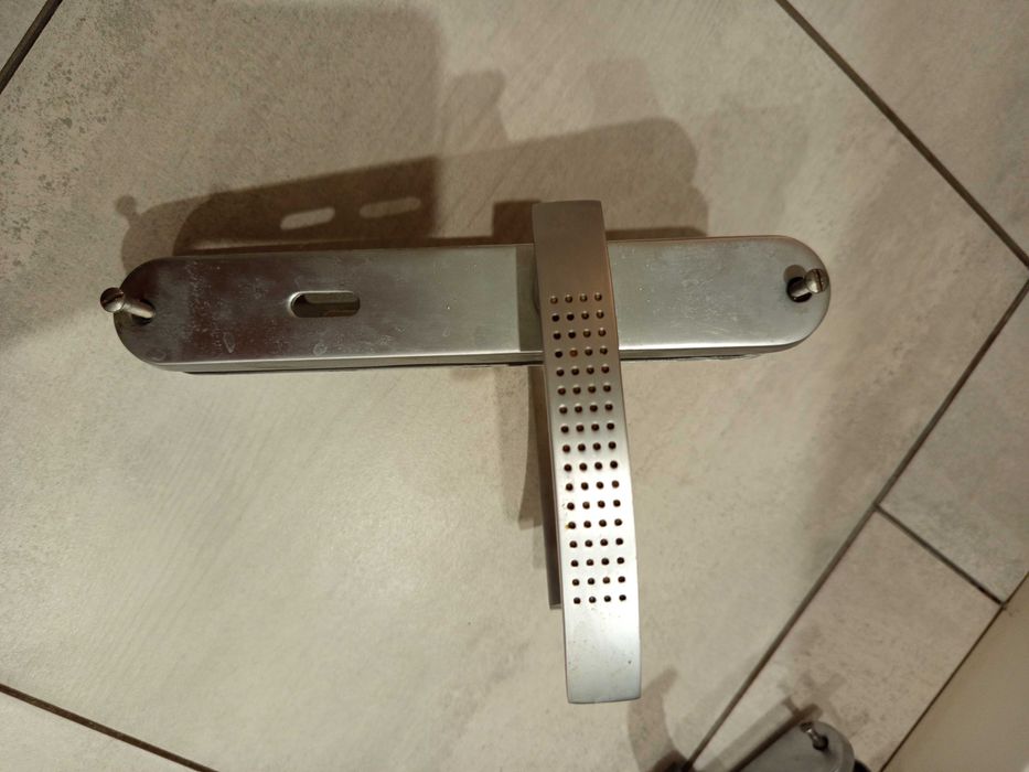 Klamka długi szyld 3 sztuki nikiel