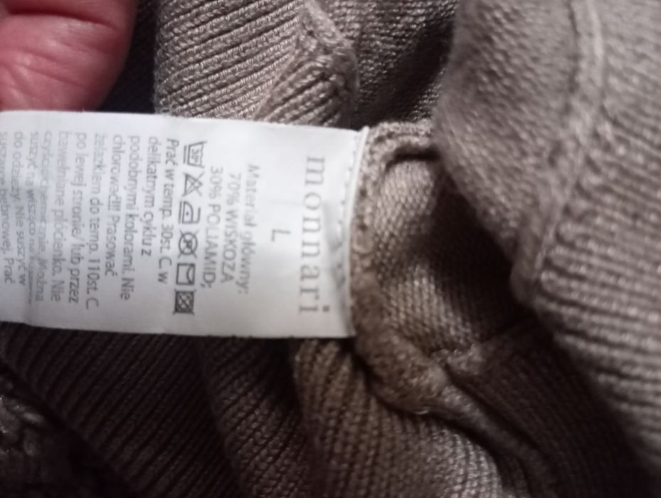 Monarii sweterek z wiskozy rozm.L