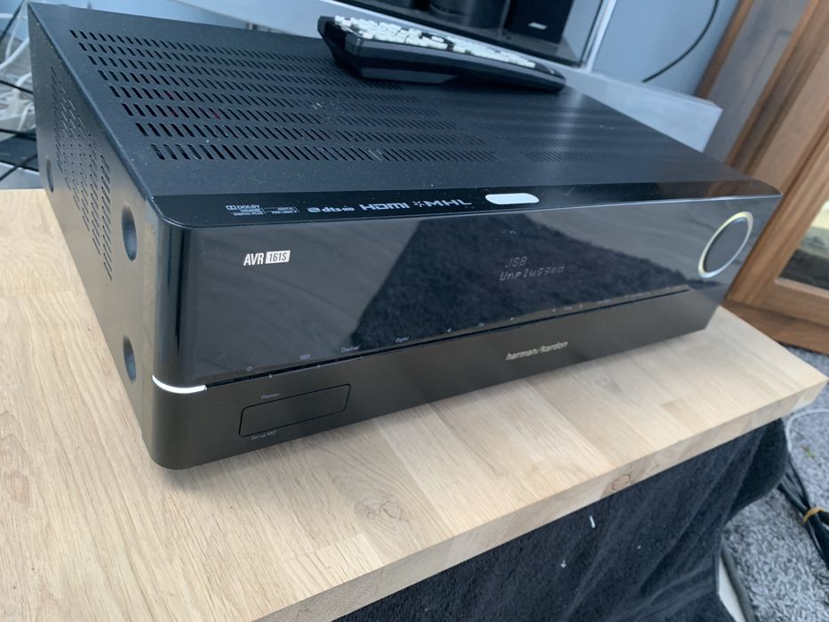 Ampltuner Harman Kardon AVR 161s