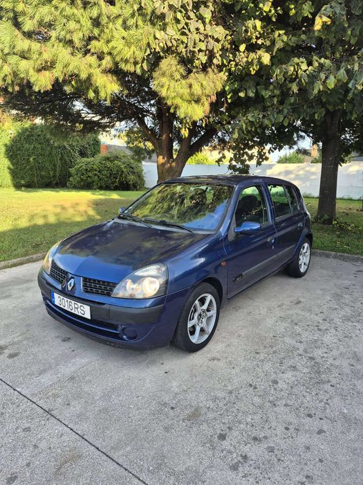Renaul Clio 2 1.2I