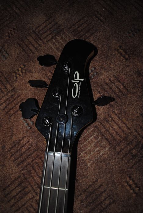Бас гітара Olp (Music man)