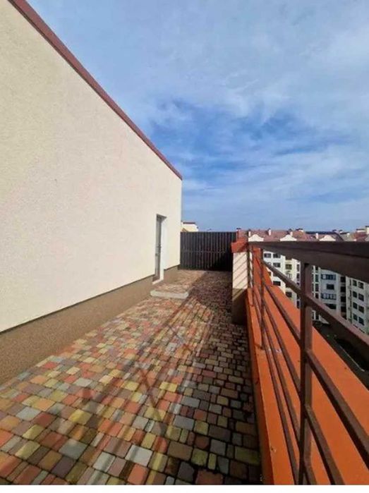 3 кімнатна 2 рівнева кв в ЖК 7я Щасливе 10 хв до Києва