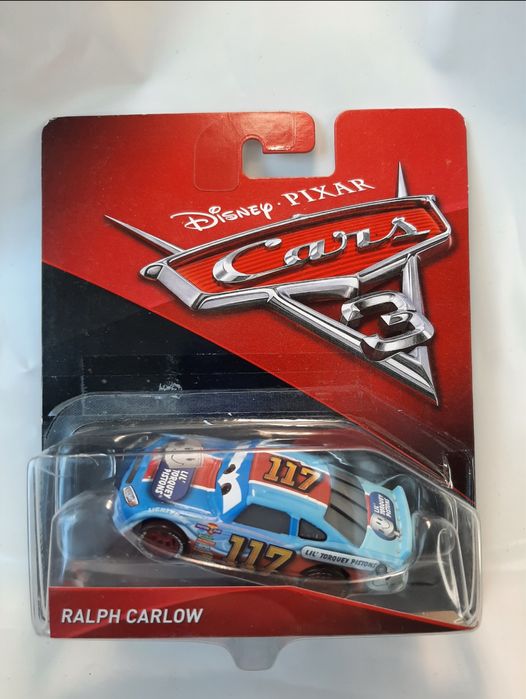 Іграшки з серіі Тачкі Маттел