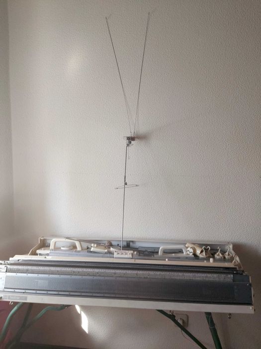 Vendo máquina de tricotar