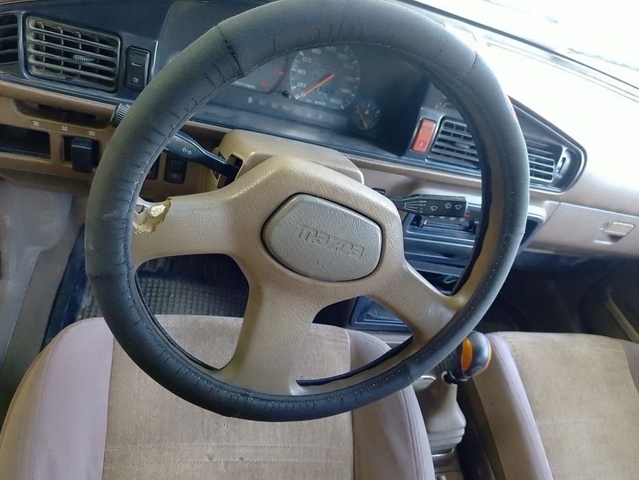 Продам Мазда 626