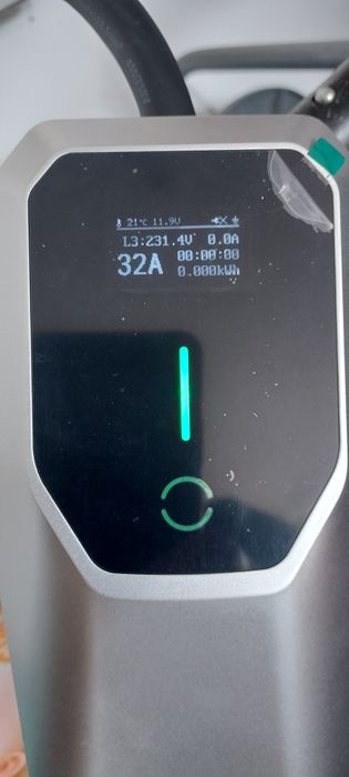 Ładowarka samochodowa wallbox 22 kW.