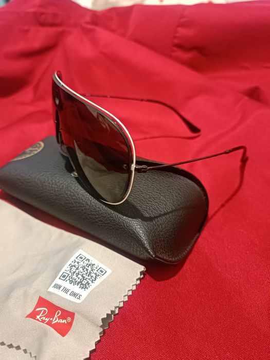 Vendo óculos Ray ban original modelo RB3605N em perfeito estado 100euroso