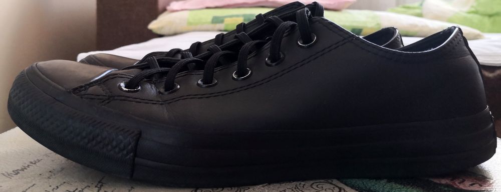 Converse Black Leather