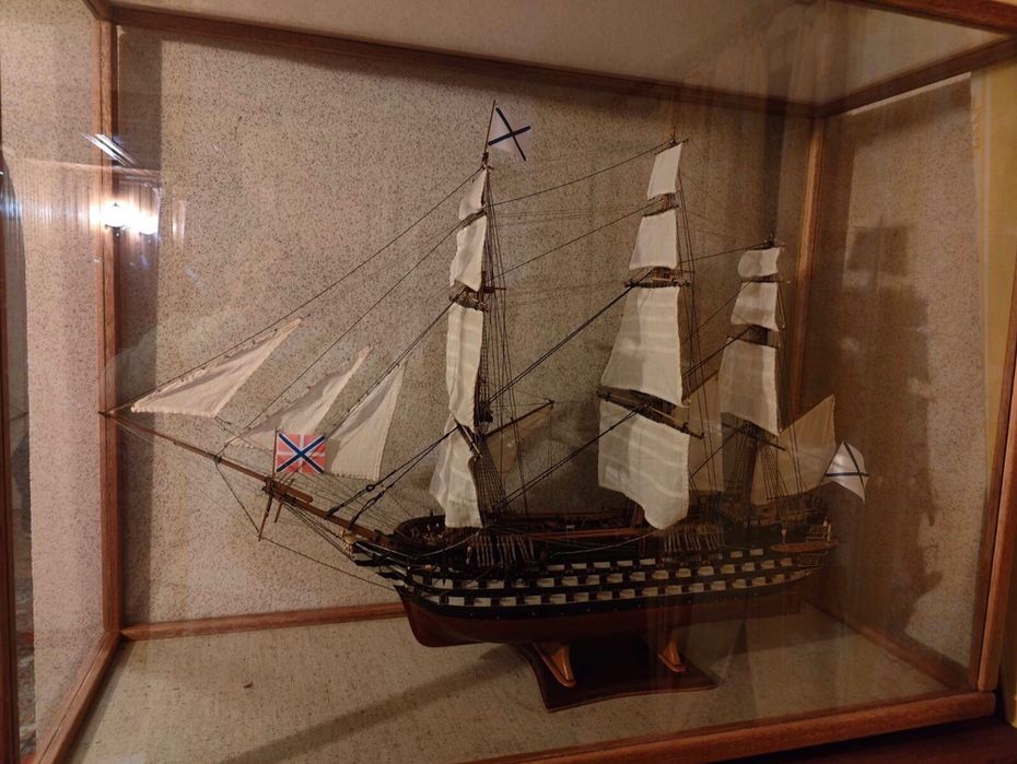 Парусник 12 Апостолов.