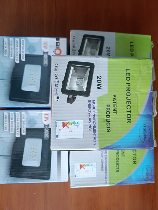 Zestaw naświetlać Led 20w IP65 /10w