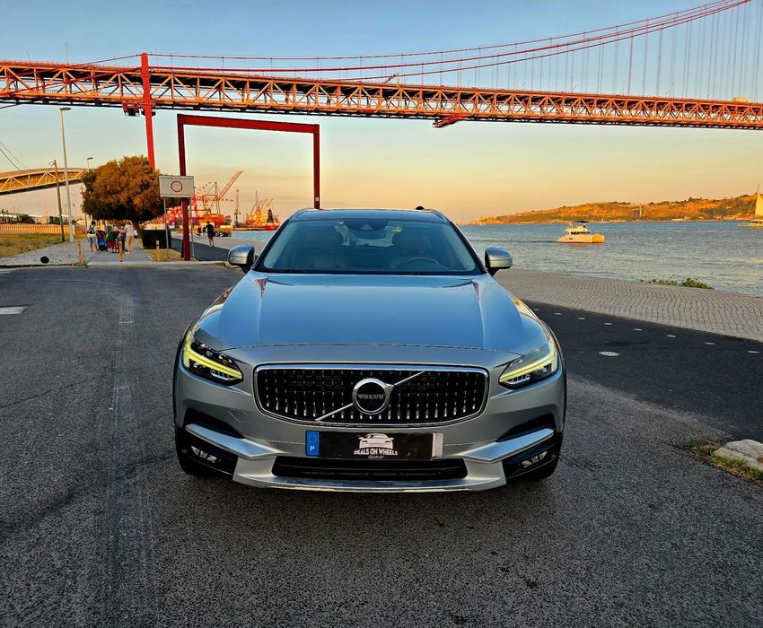 Volvo V90 Cross Country 2.0 D4 Plus AWD Geartronic