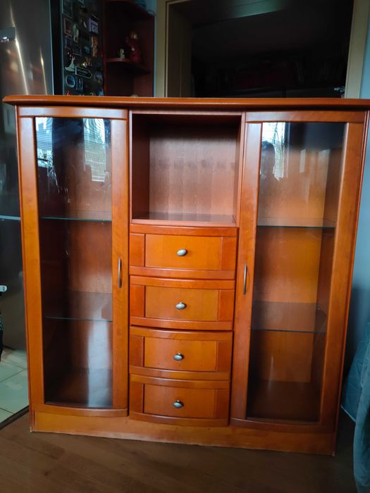 Sprzedam witrynę w kolorze calvados