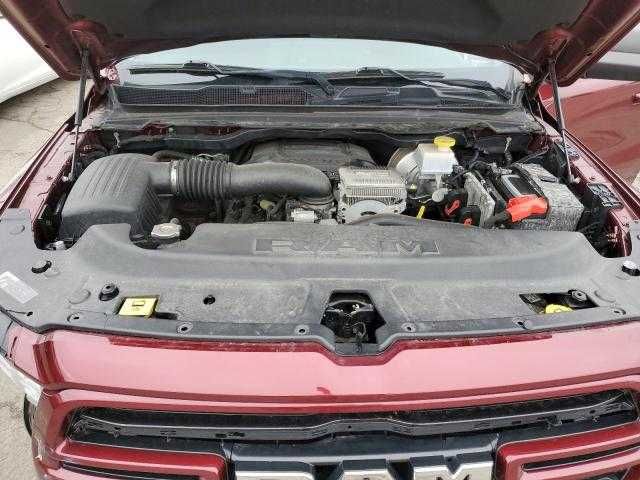 RAM  V 1500 5gen  silnik 5.7 Hemi e-torque mały przebieg Dodge skrzynia most reduktor
