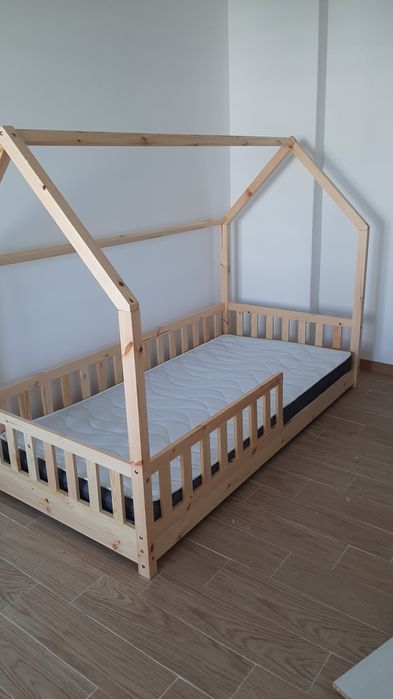Cama Montessori + colchão da Hôma