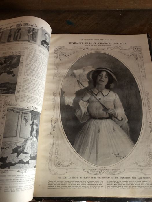 Livro illusteatred Londres  news 1911 London