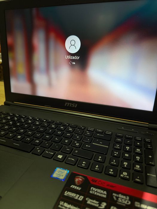 Portátil pc msi i5