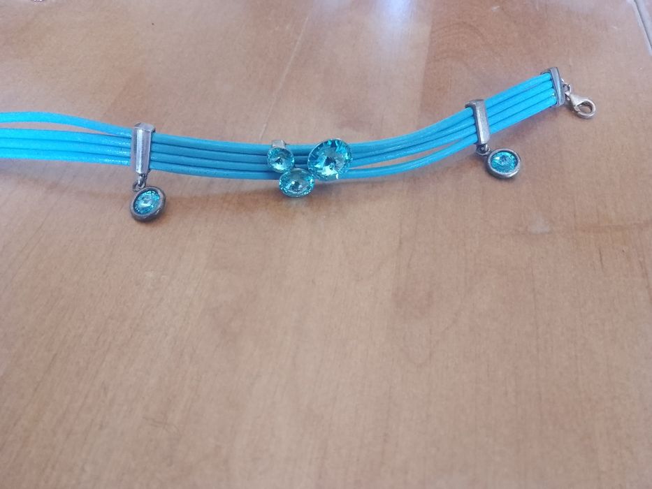 Bransoletka na rzemykach