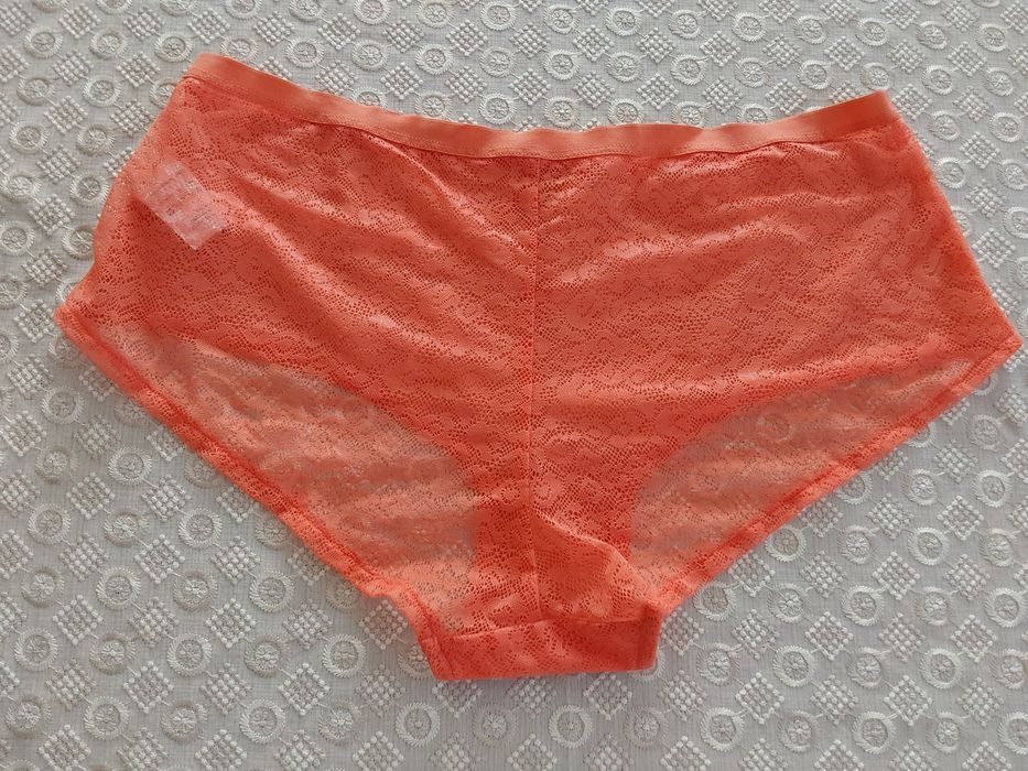 Nowe Majtki  damskie Freya