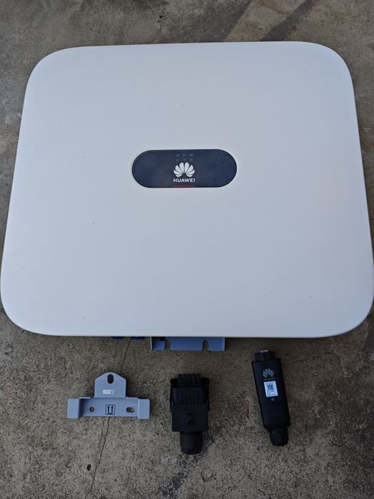 Falownik hybrydowy Huawei SUN2000-3KTL-M1 3.3kW