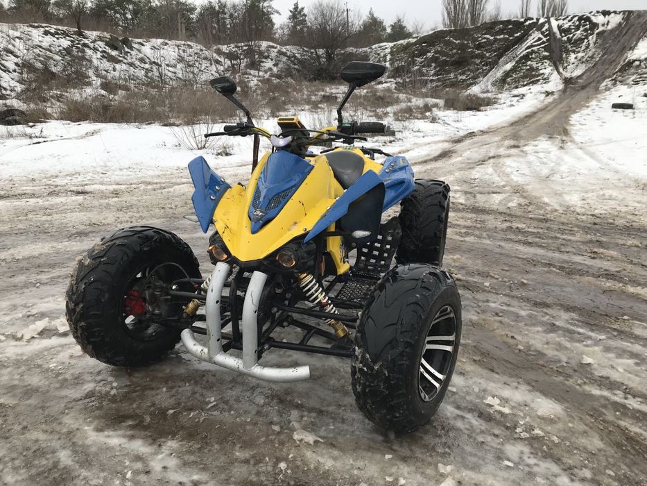 Квадроцикл продам