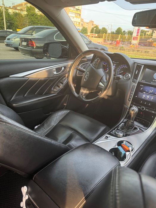 Інфініті Q50, 2014 рік