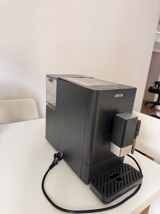 Maquina altomatica de cafe expresso Jocca