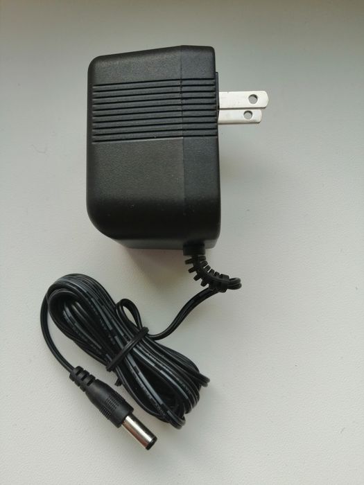 Адаптер Class 2 power  supply.