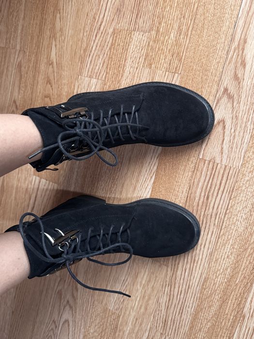 Чоботи,сапоги ,полусапожки демисезонные