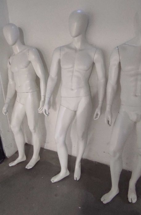 Manequins masculinos