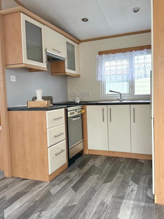 Całoroczny domek holenderski angielski CENTRANE ogrzewanie