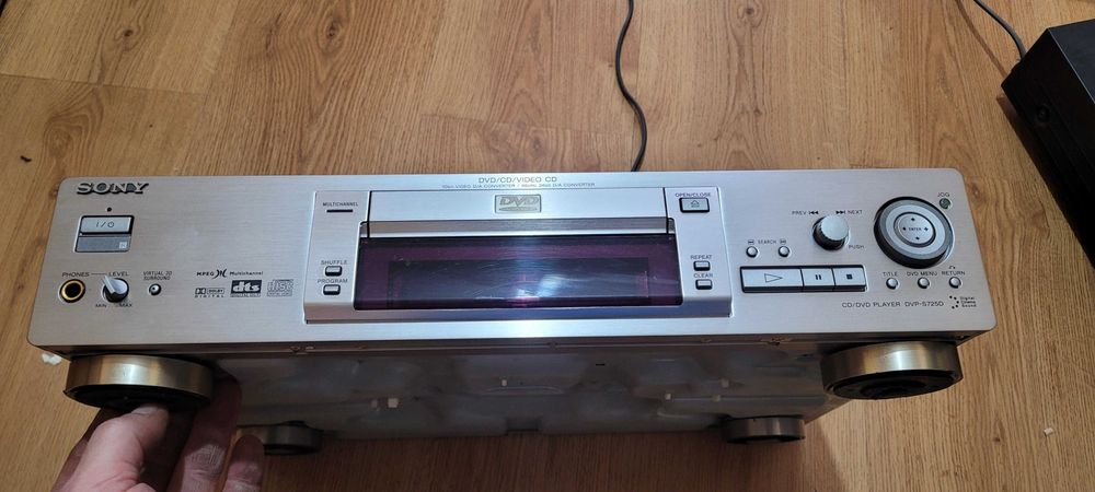 Odtwarzacz DVD CD Sony DVP-S725D