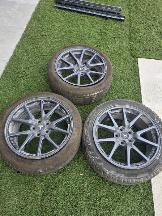 2 jantes Tesla model 3 18 polegadas 235 45 r182