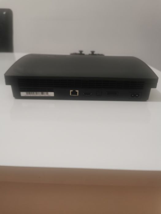 Playstation 3 em excelente condição