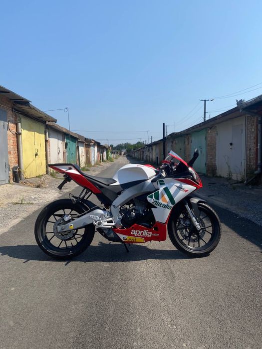 Мотоцикл Aprilia RS4 125