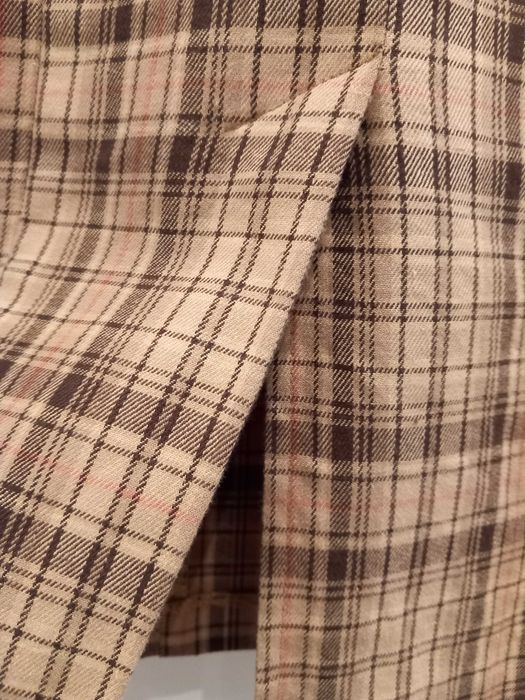 Vestido com gola